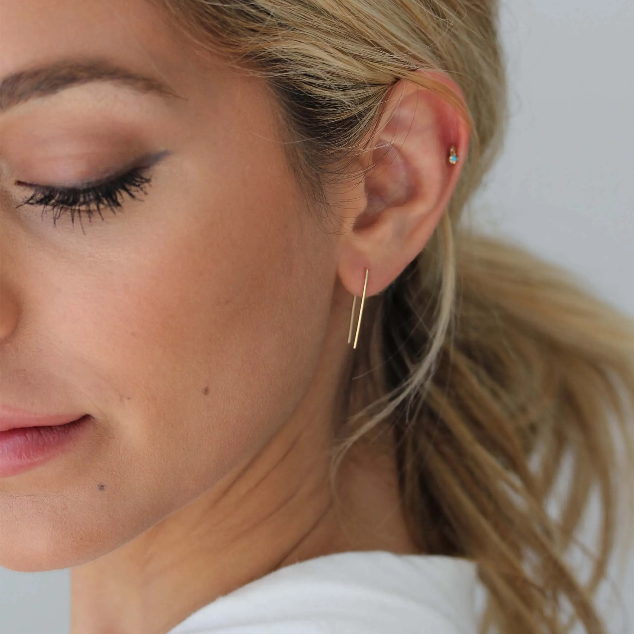 14K RECTANGLE WIRE HOOK EARRINGS