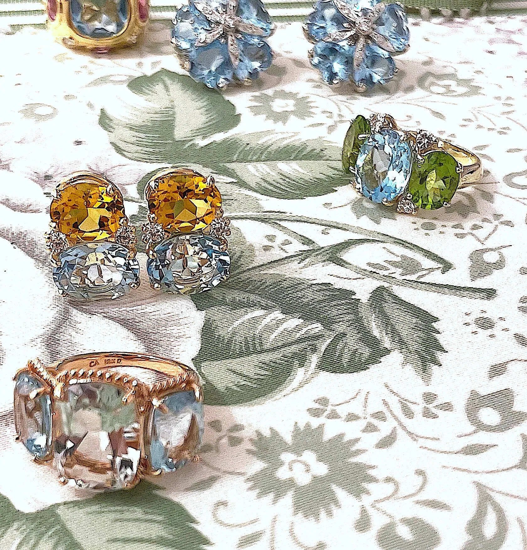 18kt Yellow Gold Medium Cushion Cut Earring with Rope Twist Border with Blue Topaz and Pink Topaz