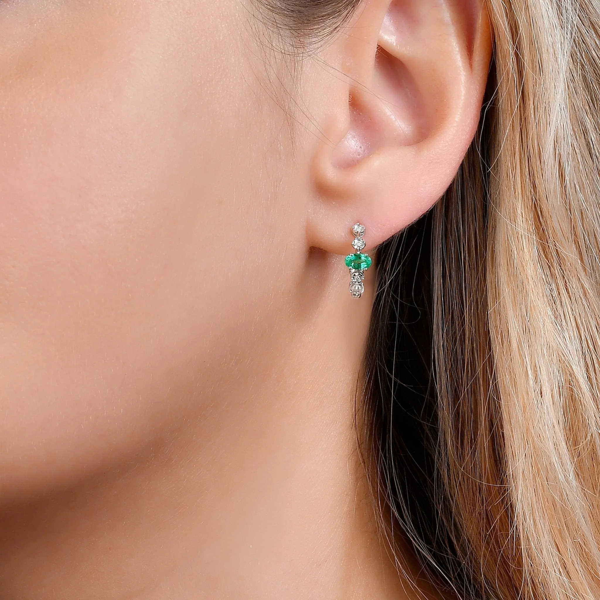 Amara Hoop Earrings - WG