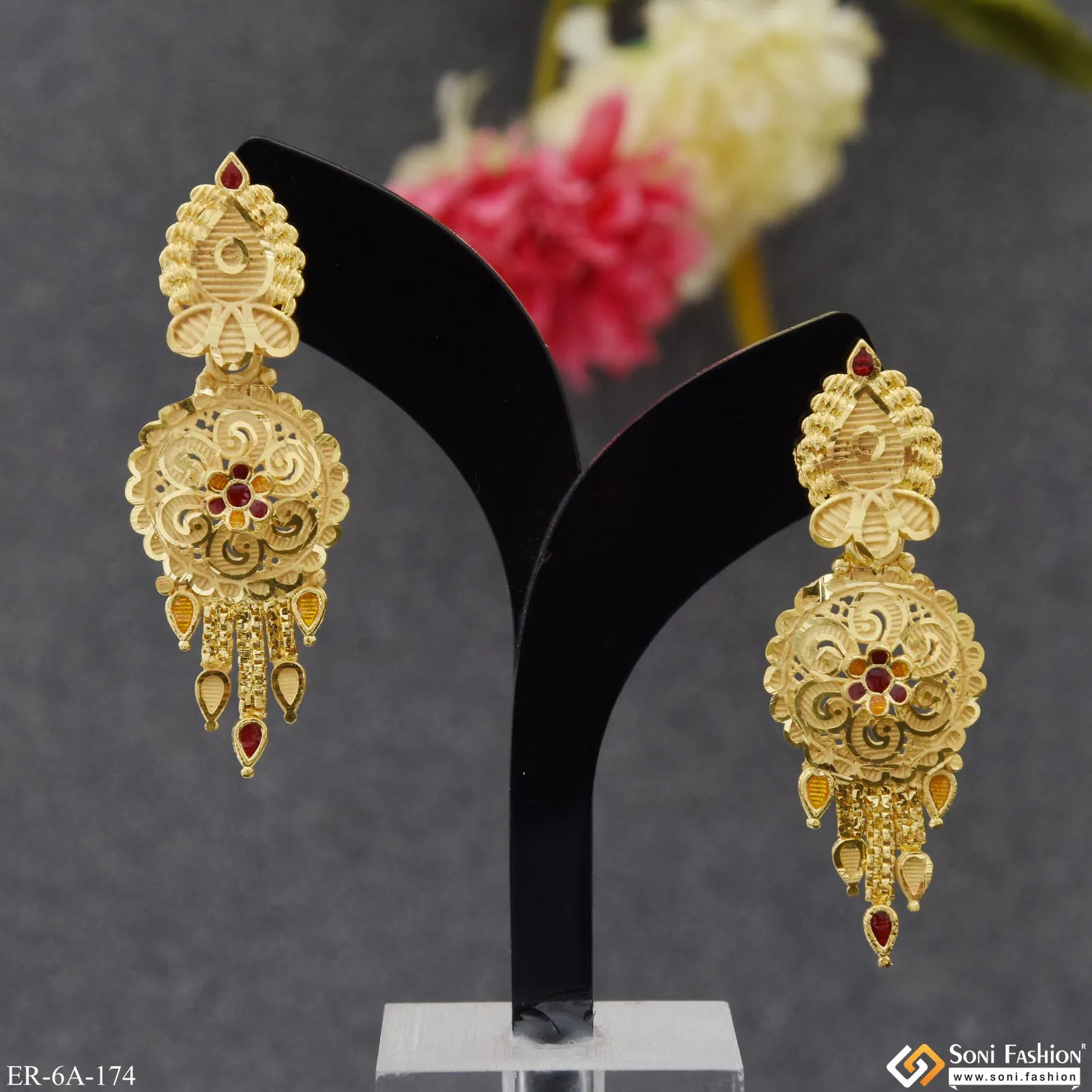 Chic Design Superior Quality Gold Plated Earrings for Ladies - Style A174