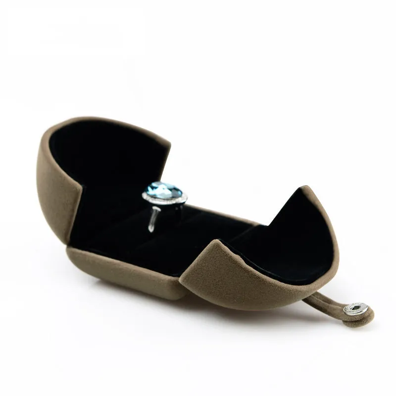Coffee Velvet Bracelet Chain Gift Box H00902