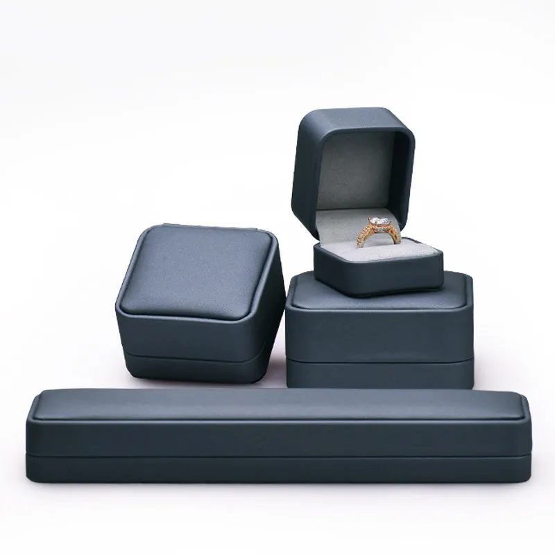 Dark Blue PU Leather Bracelet Chain Box H089