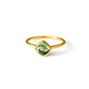 Diamond Shape Moss Agate Stacking Ring • August Birthstone
