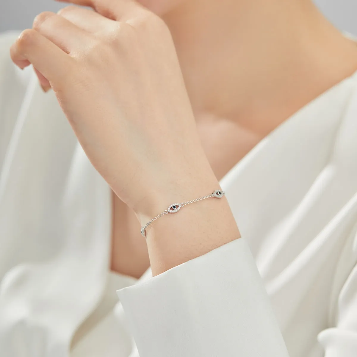 Eden Blue Evil Eye Bracelet