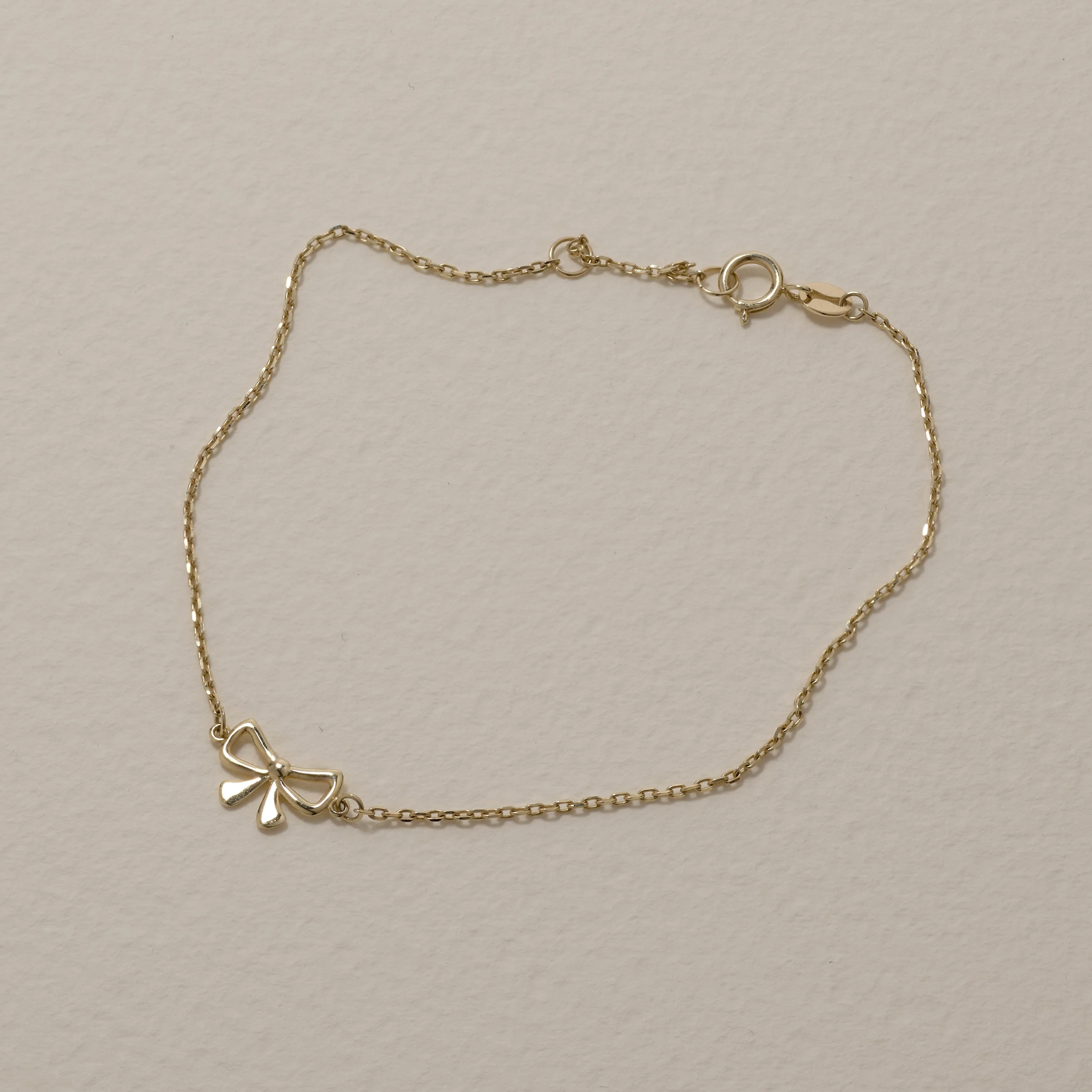 Medley x Dinnara Micro Bow Bracelet in 10k Gold