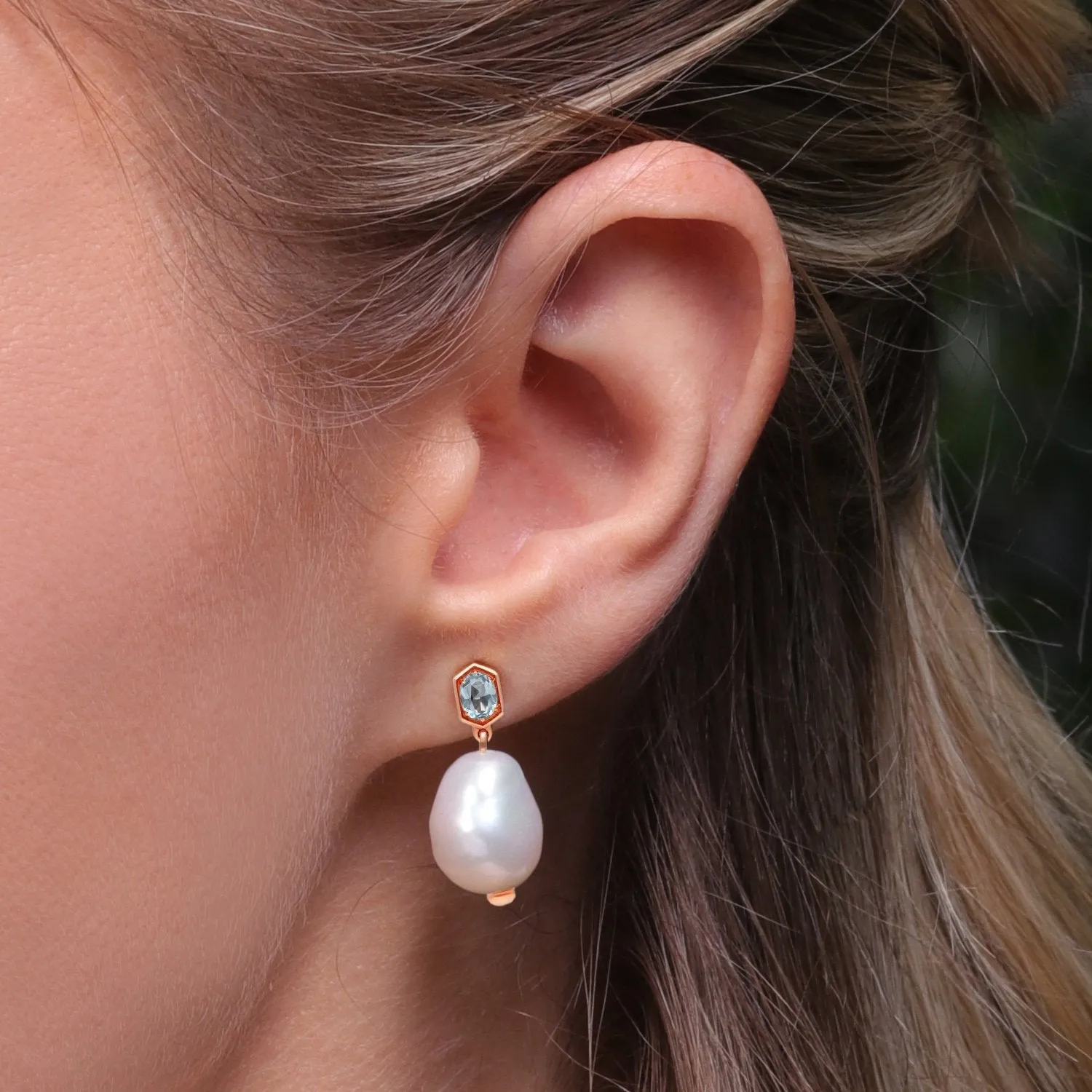 Moderne Perle & Topas Asymmetrische Tropfen Ohrringe in Rose Vergoldetem Sterling Silber