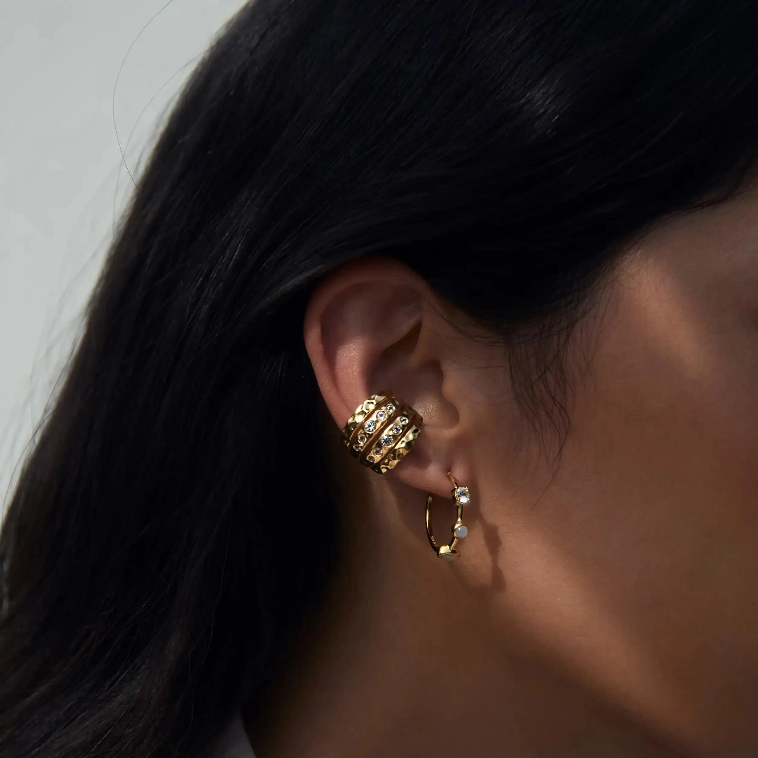Topaz Claw Ear Cuff