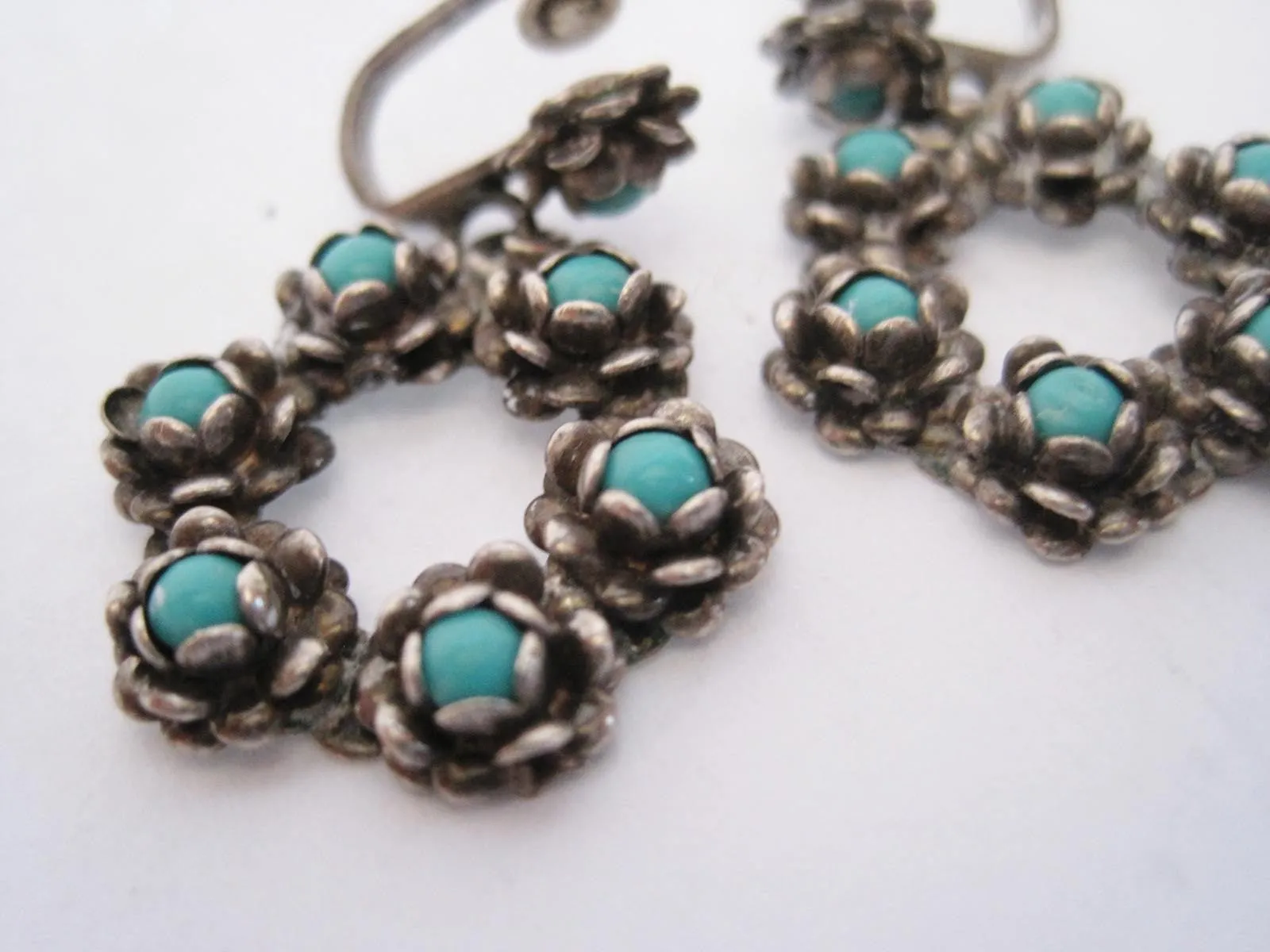Vintage Silver and Turquoise Screw Back Mexico Earrings