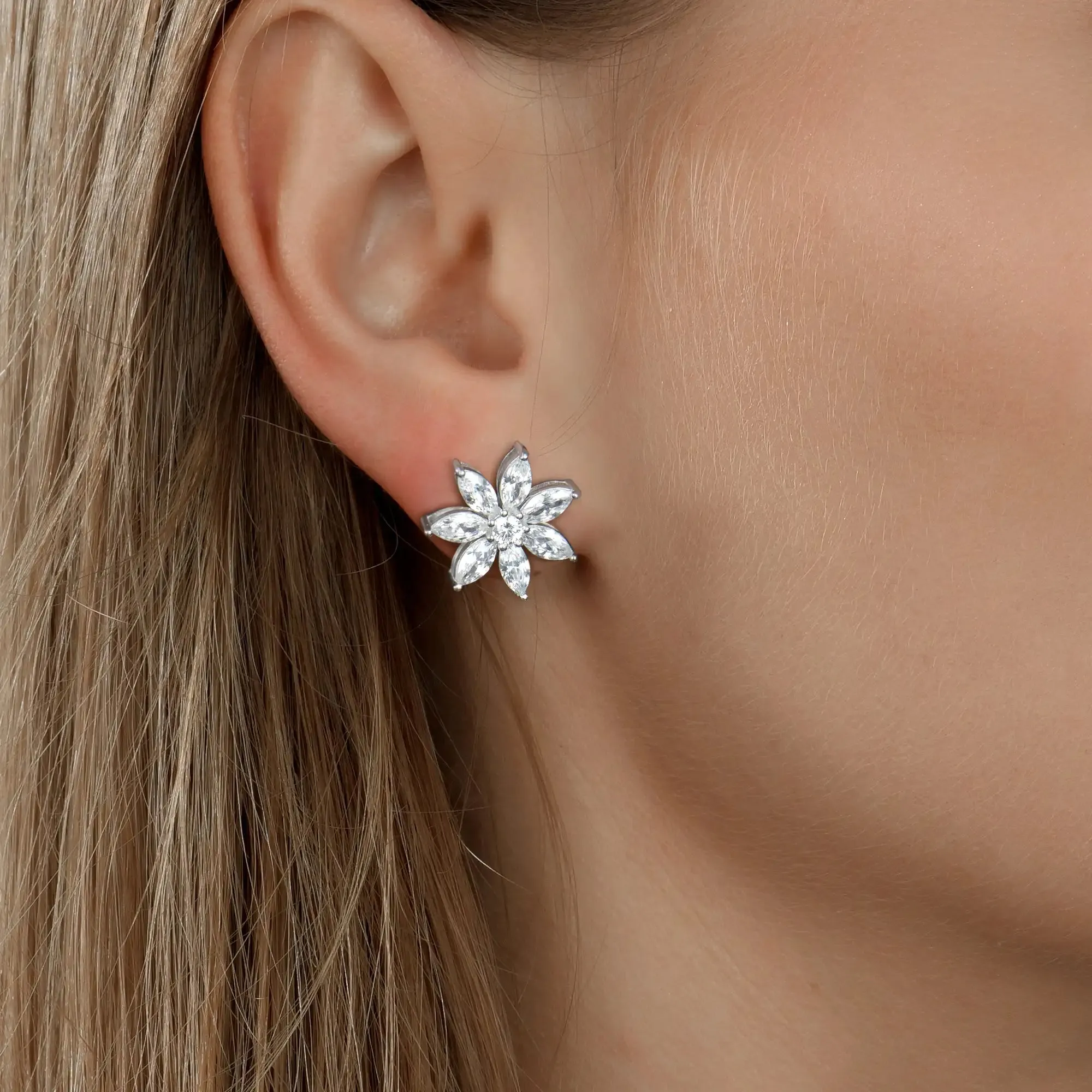 Women's Marquise Cut Flower Earring